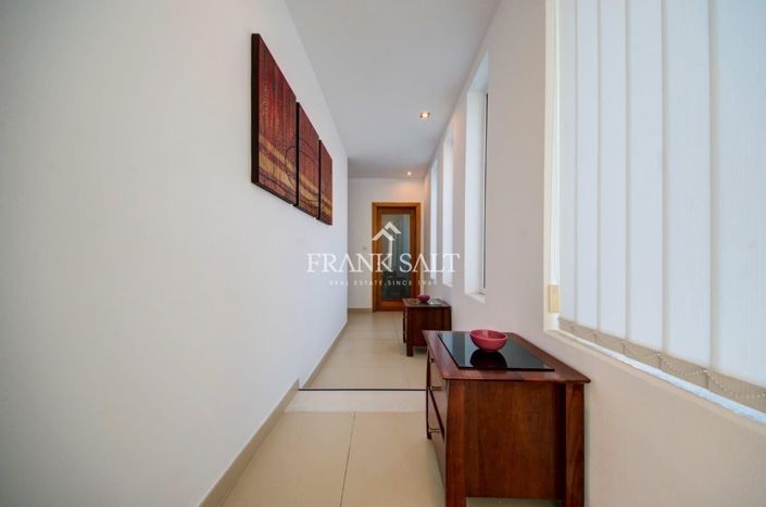 Image No.30-4 Bed Penthouse for sale