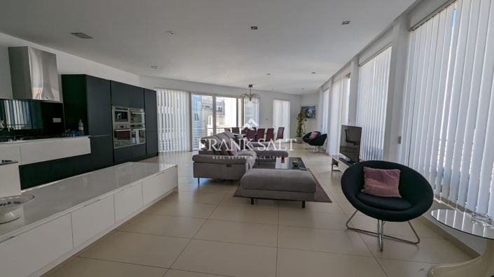 Image No.8-4 Bed Penthouse for sale