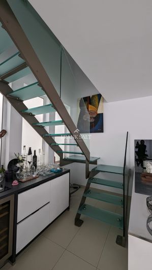 Image No.9-4 Bed Penthouse for sale