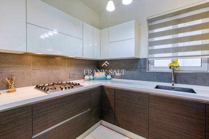 Image No.11-3 Bed Apartment for sale