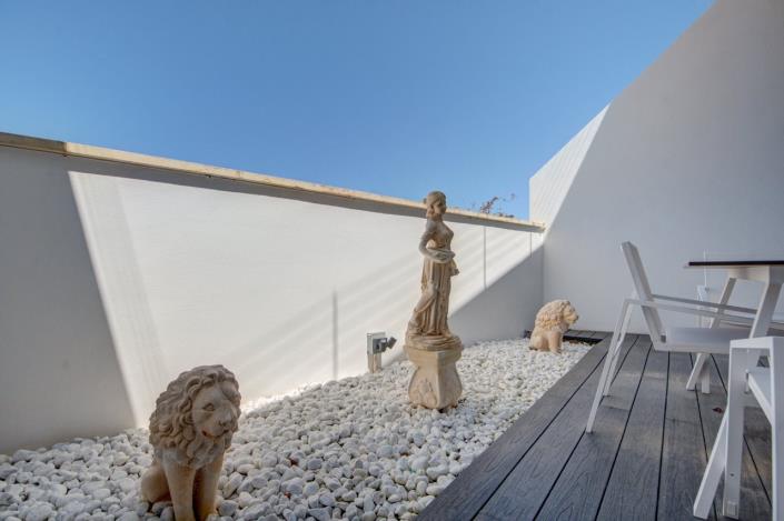 Image No.47-5 Bed Villa for sale