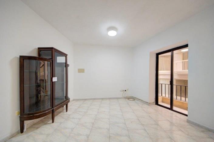 Image No.19-2 Bed Apartment for sale