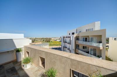 918209_20250417113919892816_orig