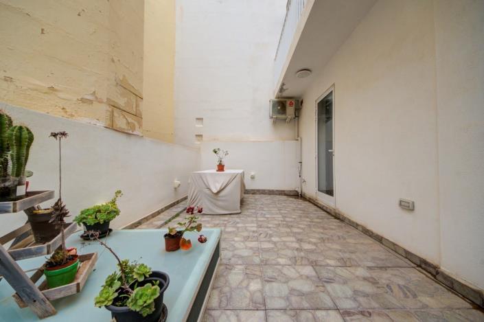 Image No.14-2 Bed Apartment for sale