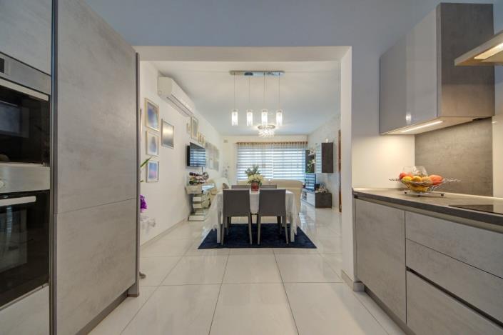 Image No.16-2 Bed Apartment for sale