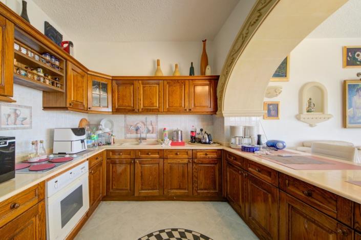 Image No.15-2 Bed Apartment for sale