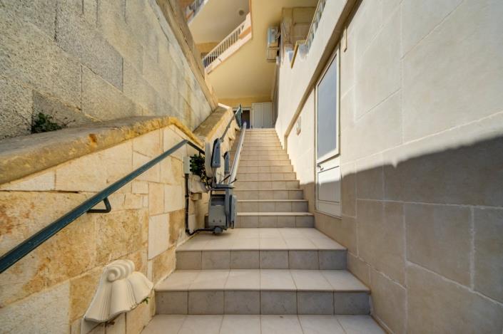 Image No.9-2 Bed Apartment for sale