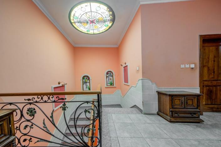 Image No.21-3 Bed House for sale