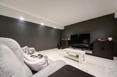 917559_20250321170415248736_orig