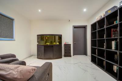 917559_20250321170754557712_orig