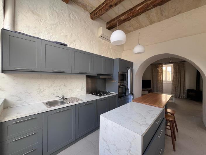 Image No.2-2 Bed Townhouse for sale