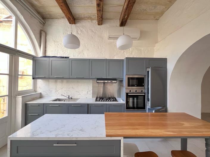 Image No.3-2 Bed Townhouse for sale