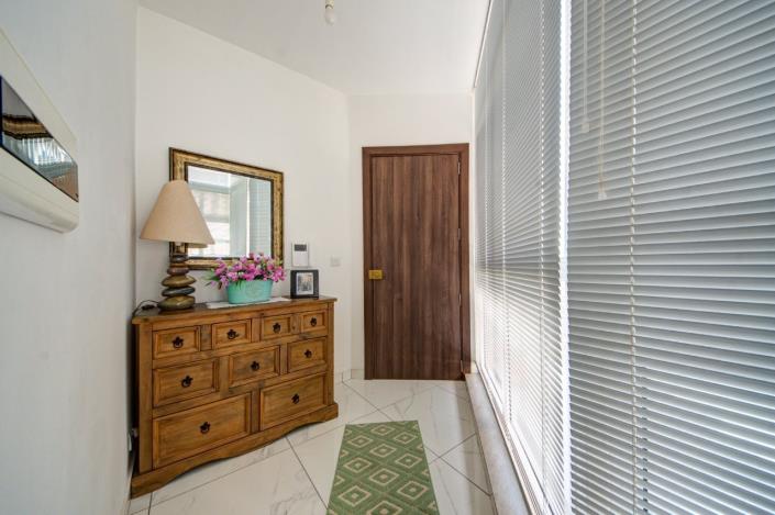 Image No.21-1 Bed Penthouse for sale