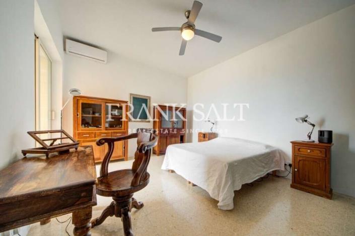 Image No.16-3 Bed Apartment for sale