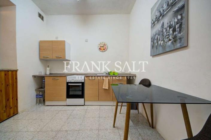 Image No.4-2 Bed Townhouse for sale