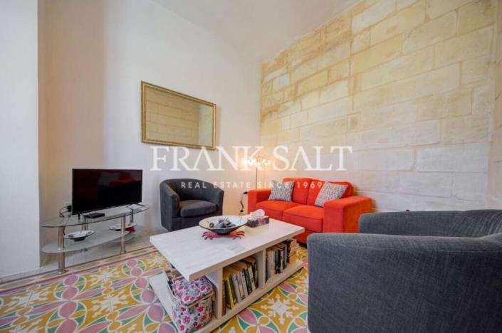 Image No.5-2 Bed Townhouse for sale