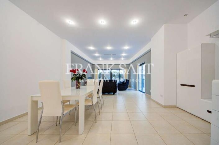 Image No.6-3 Bed Apartment for sale