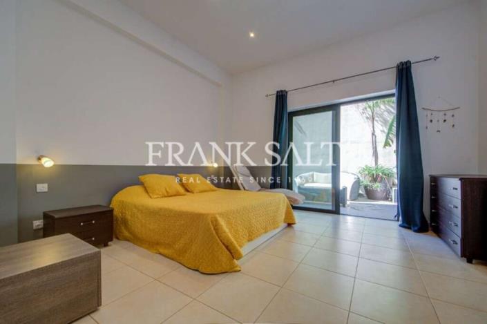 Image No.11-3 Bed Apartment for sale