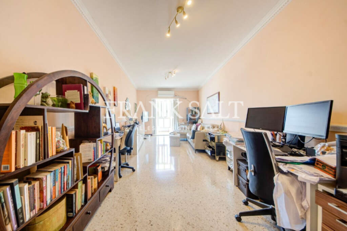 Image No.3-2 Bed Apartment for sale