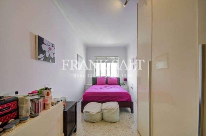 Image No.11-2 Bed Apartment for sale