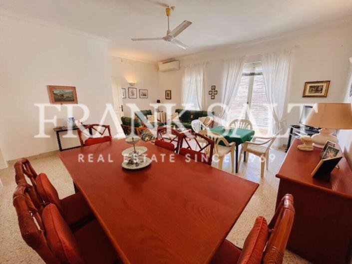 Image No.1-3 Bed Maisonette for sale