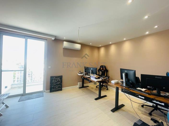 Image No.5-3 Bed Apartment for sale