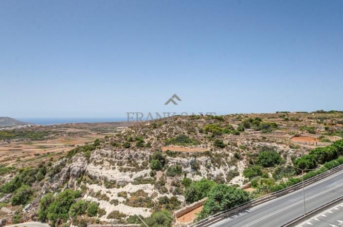 Image No.3-3 Bed Apartment for sale