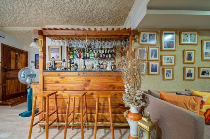 Image No.15-2 Bed Maisonette for sale