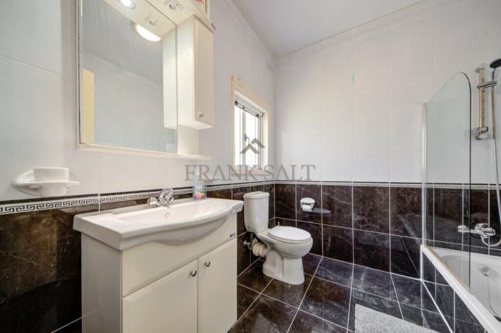 Image No.13-2 Bed Apartment for sale