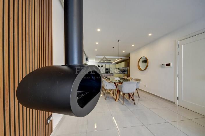 Image No.9-3 Bed Penthouse for sale