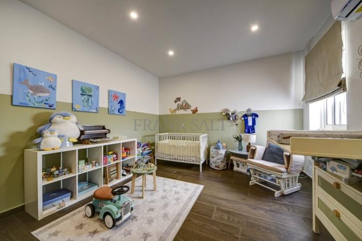 Image No.22-3 Bed Penthouse for sale