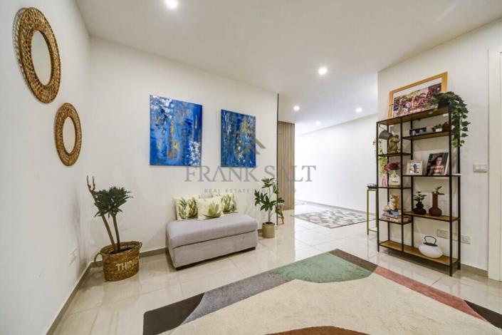 Image No.30-3 Bed Penthouse for sale