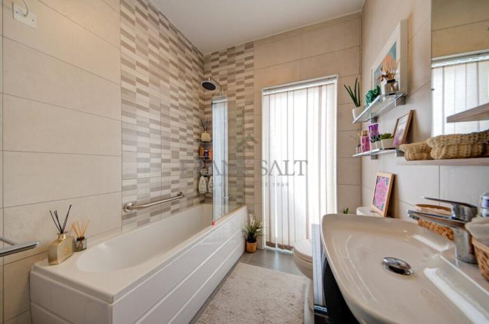 Image No.21-2 Bed Penthouse for sale