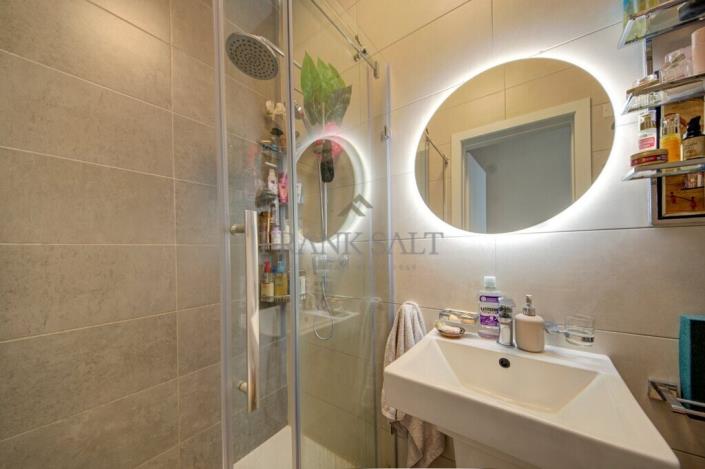 Image No.22-2 Bed Penthouse for sale