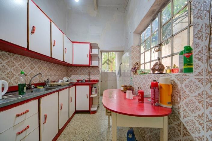 Image No.2-2 Bed Townhouse for sale