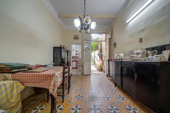 Image No.7-2 Bed Townhouse for sale