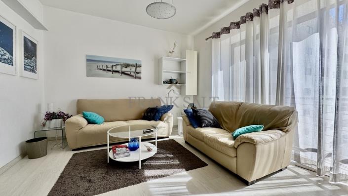 Image No.3-3 Bed Apartment for sale