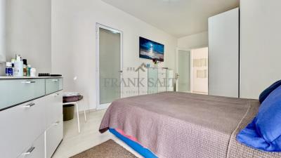 922961_20250929162142445673