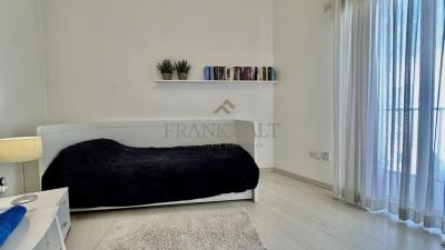 922961_20250929162140009996