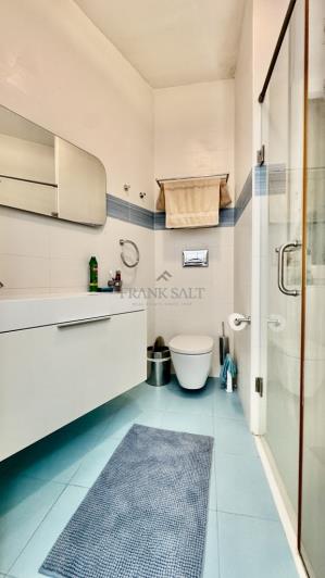 Image No.12-3 Bed Apartment for sale