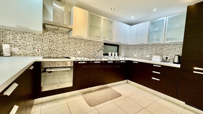 Image No.1-3 Bed Apartment for sale