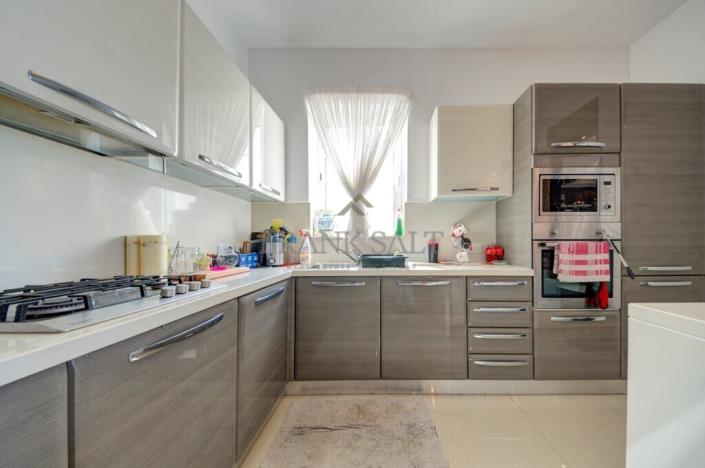 Image No.12-2 Bed Penthouse for sale