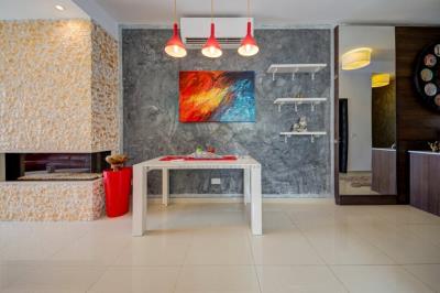 922459_20250926155337304857