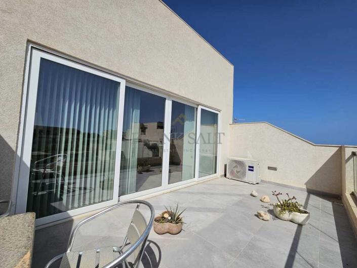 Image No.1-3 Bed Penthouse for sale