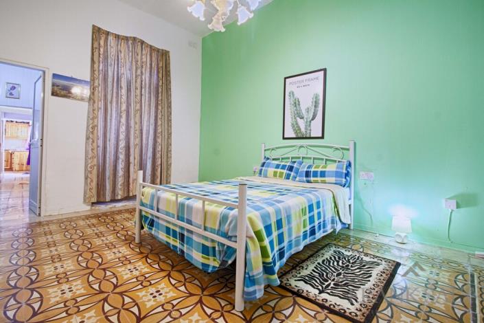 Image No.4-1 Bed Maisonette for sale