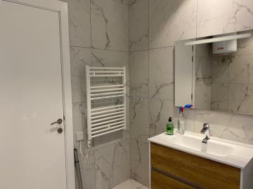 922812_20250924104259835867