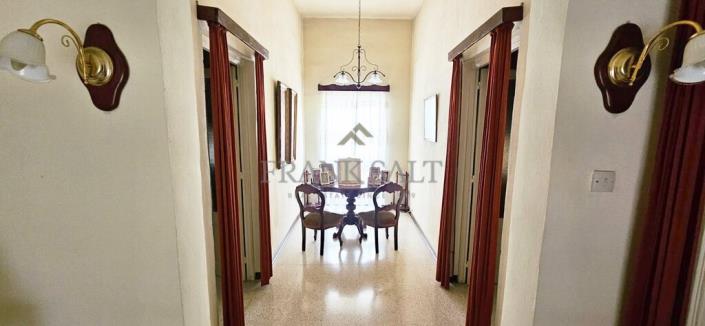 Image No.9-3 Bed Townhouse for sale