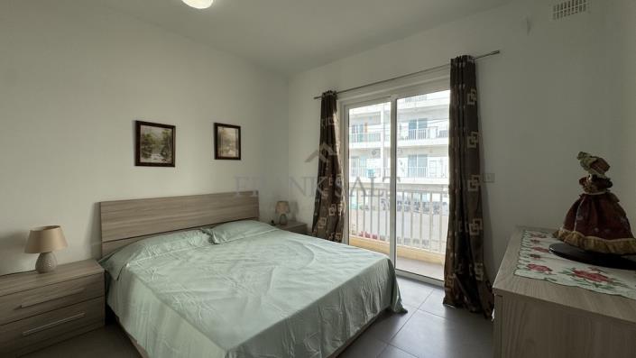 Image No.8-3 Bed Apartment for sale