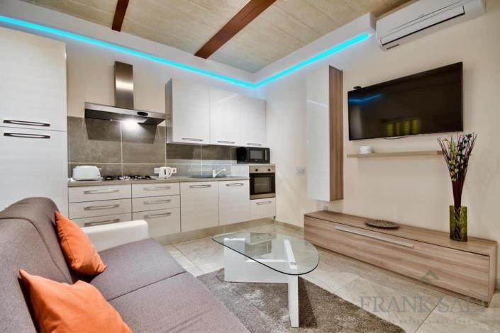 Image No.1-2 Bed Maisonette for sale