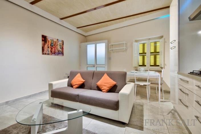 Image No.4-2 Bed Maisonette for sale